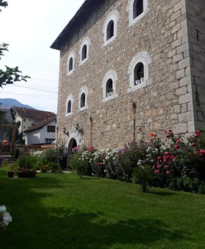 Stone Tower Ξενοδοχείο Πλαβ Εξωτερικό φωτογραφία